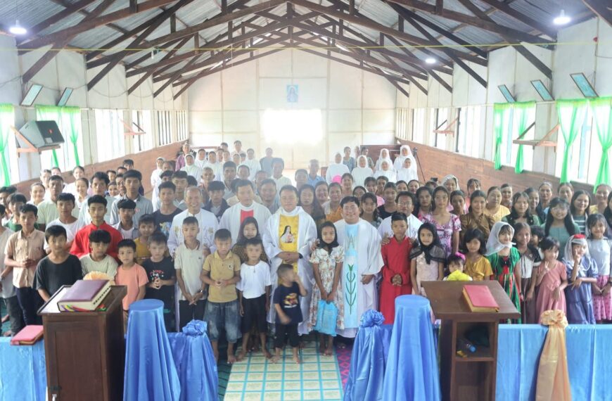 Rev. Fr. Paul Pau Kim Tuang Siampi Suahzawh Kum (8) Cin Lungdam kohna, Little Way Siampite Kum (25) Cin Silver Jubilee leh Jubilee Kum Muakna Pawi, Mainuai (5.10.2025) Sunday