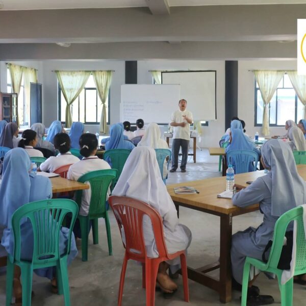 Rev. Fr. Noel Naw Naw Lat Makaihna tawh Tintan Piakna (10-12.11.2025)
