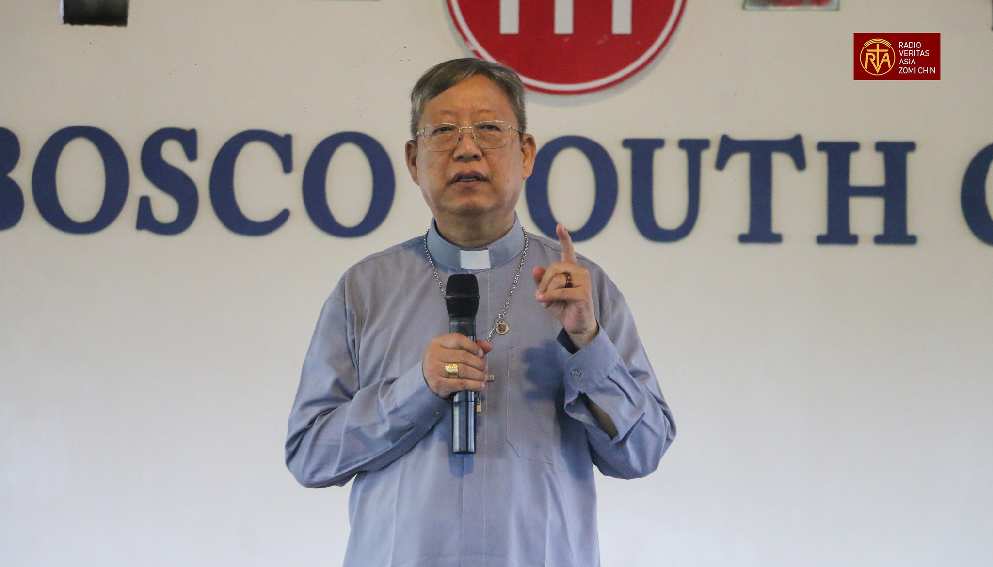 Bishop Felix tungpan khangno te thapiakna.