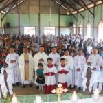 Siampi thak Rev. Fr. James Khambawi in apianna khua ahi, Dimzang khuaah abawl amasa pen Missa Biakpiakna (7.12.2025)Sunday