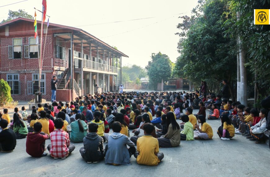 Fr. James Cin Len Khai (PhD in Clinical Counseling) in St. Patrick Sangnaupangte leh Sia/Siamah te thapiakna. (30.1.2026)Friday